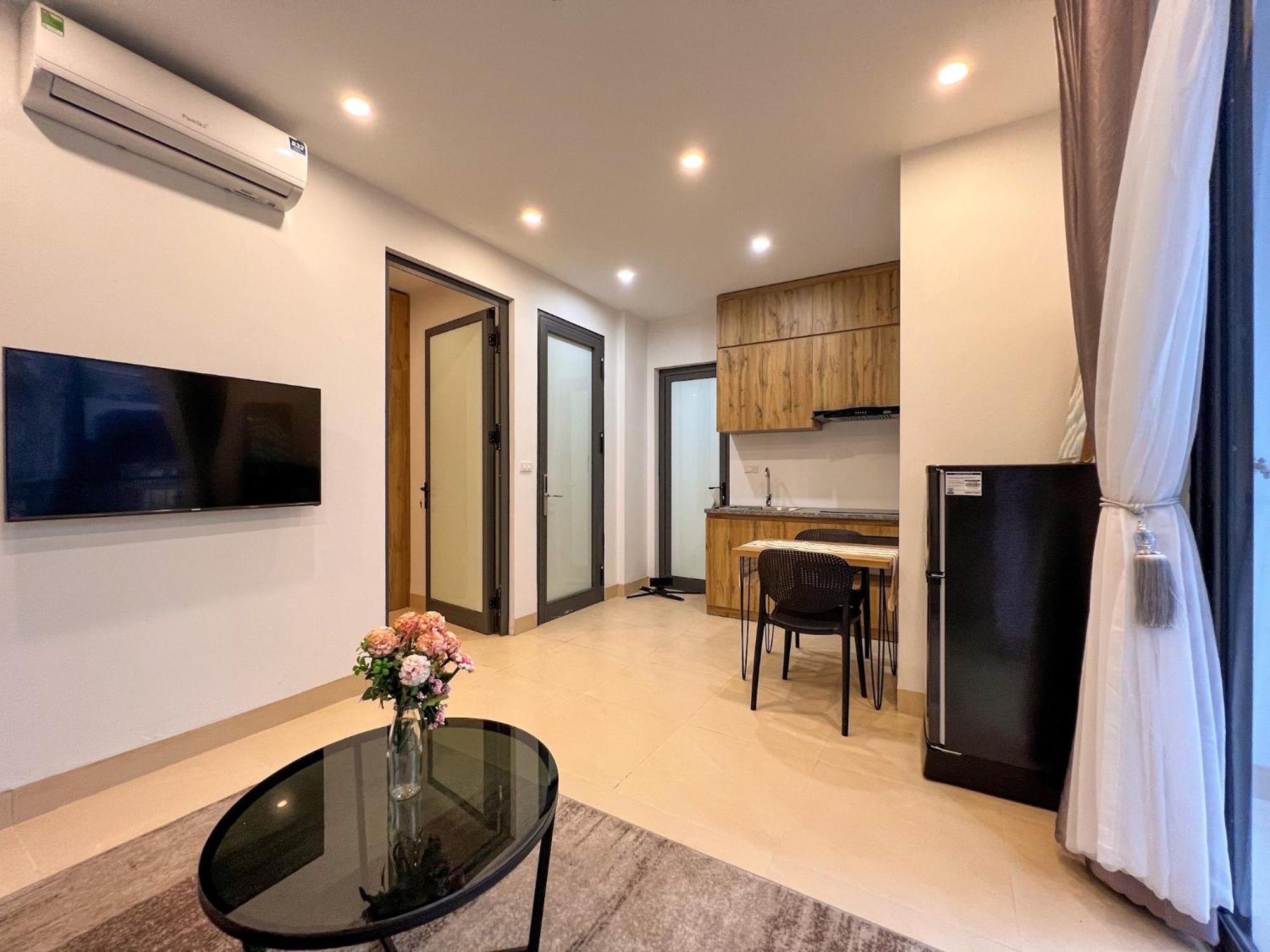 Aparthotel Nine Housing 290 Kim Ma Hanoi Zewnętrze zdjęcie